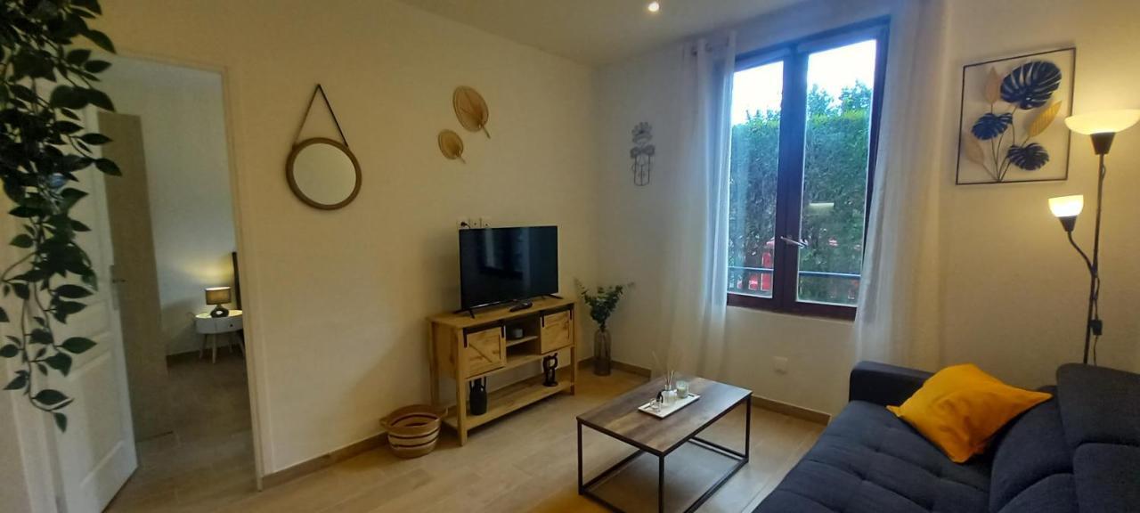 Ferienwohnung Magnifique F2-5Mn Aeroport D'Orly-Parking Prive Gratuit Paray-Vieille-Poste Exterior foto
