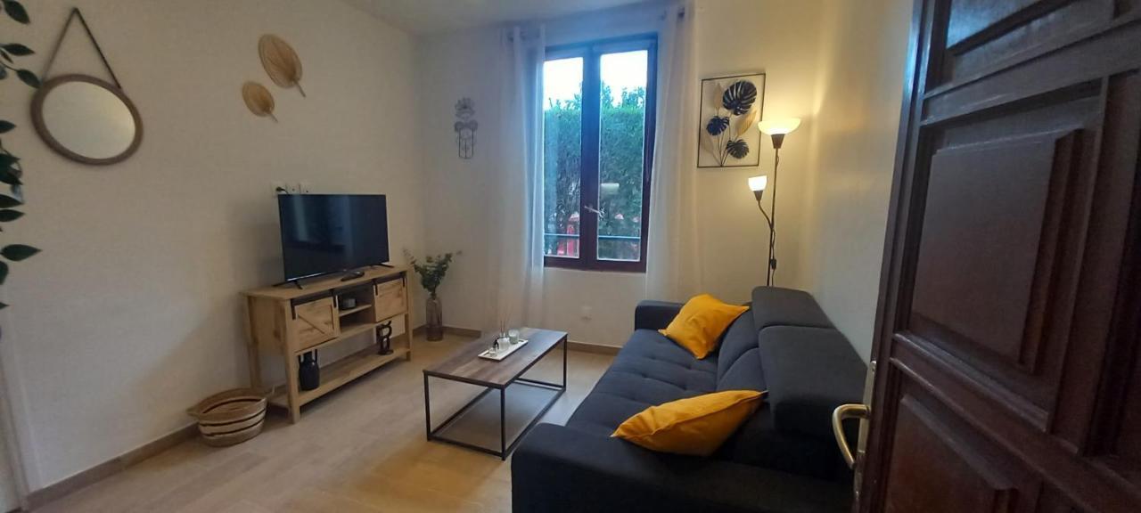 Ferienwohnung Magnifique F2-5Mn Aeroport D'Orly-Parking Prive Gratuit Paray-Vieille-Poste Exterior foto
